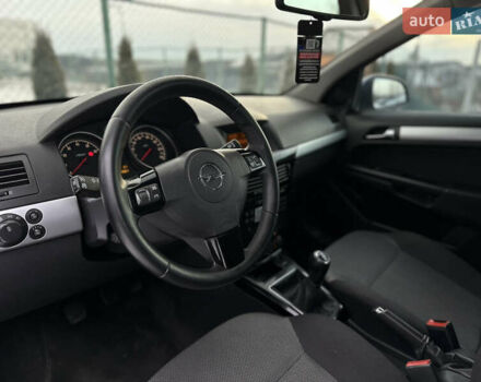 Синій Опель Астра, об'ємом двигуна 1.6 л та пробігом 291 тис. км за 5700 $, фото 19 на Automoto.ua