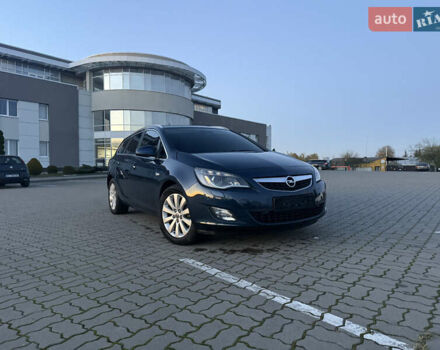 Синий Опель Астра, объемом двигателя 1.7 л и пробегом 171 тыс. км за 8700 $, фото 22 на Automoto.ua