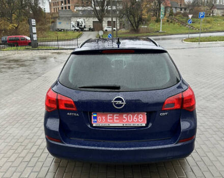 Синий Опель Астра, объемом двигателя 1.7 л и пробегом 211 тыс. км за 6400 $, фото 2 на Automoto.ua