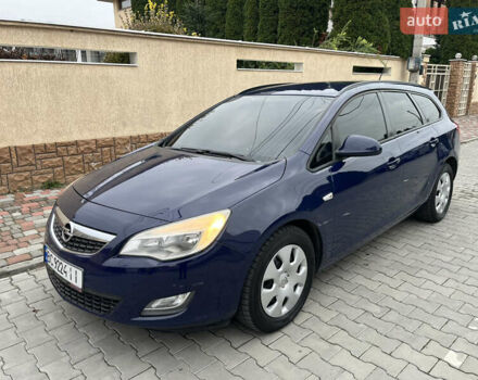 Синий Опель Астра, объемом двигателя 1.69 л и пробегом 257 тыс. км за 6300 $, фото 17 на Automoto.ua