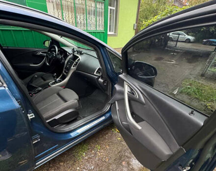 Синий Опель Астра, объемом двигателя 1.7 л и пробегом 231 тыс. км за 7000 $, фото 16 на Automoto.ua