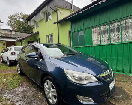 Синий Опель Астра, объемом двигателя 1.7 л и пробегом 231 тыс. км за 7000 $, фото 10 на Automoto.ua