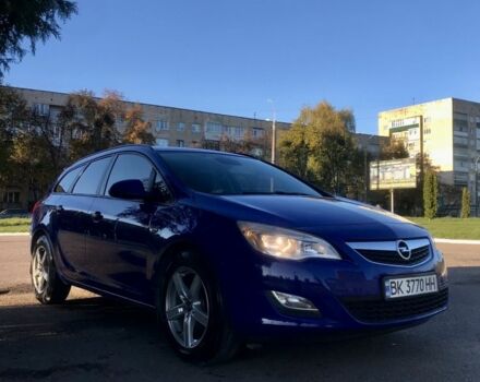 Опель Астра 2011 в Ровно на Automoto.ua Синий Опель Астра, объемом двигателя 1.7 л и пробегом 300 тыс. км за 6500 $, фото 6 на Automoto.ua