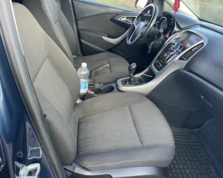 Синий Опель Астра, объемом двигателя 1.7 л и пробегом 220 тыс. км за 7200 $, фото 13 на Automoto.ua