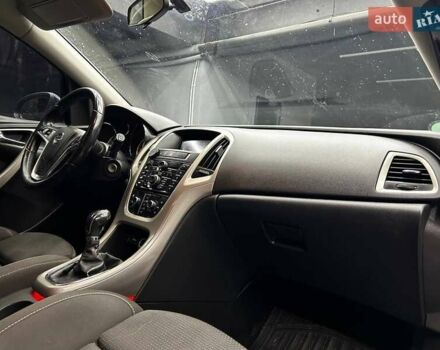 Синий Опель Астра, объемом двигателя 1.69 л и пробегом 231 тыс. км за 7500 $, фото 8 на Automoto.ua