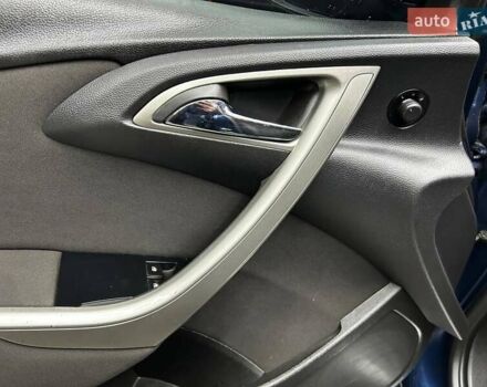 Синий Опель Астра, объемом двигателя 1.69 л и пробегом 231 тыс. км за 7500 $, фото 17 на Automoto.ua