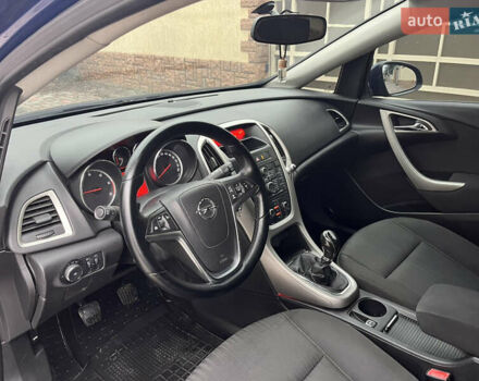 Синий Опель Астра, объемом двигателя 1.69 л и пробегом 257 тыс. км за 6300 $, фото 21 на Automoto.ua