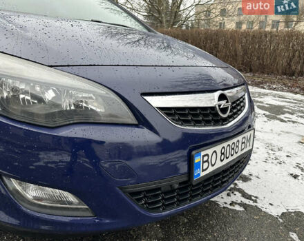 Синий Опель Астра, объемом двигателя 1.69 л и пробегом 286 тыс. км за 6300 $, фото 7 на Automoto.ua
