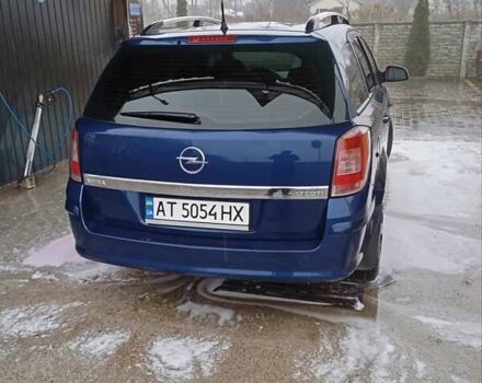Синий Опель Астра, объемом двигателя 1.7 л и пробегом 245 тыс. км за 5550 $, фото 4 на Automoto.ua