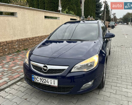 Синий Опель Астра, объемом двигателя 1.69 л и пробегом 257 тыс. км за 6300 $, фото 2 на Automoto.ua