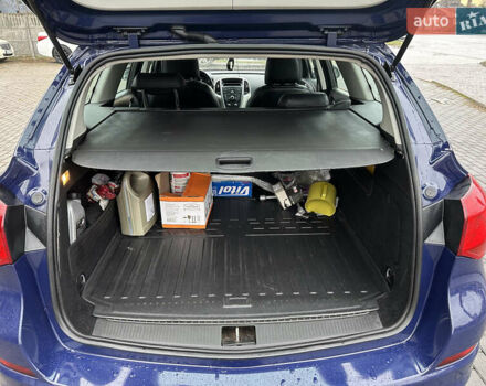 Синий Опель Астра, объемом двигателя 1.2 л и пробегом 308 тыс. км за 7000 $, фото 11 на Automoto.ua