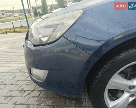 Синий Опель Астра, объемом двигателя 2 л и пробегом 280 тыс. км за 7300 $, фото 2 на Automoto.ua