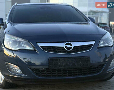 Синий Опель Астра, объемом двигателя 1.7 л и пробегом 171 тыс. км за 8700 $, фото 49 на Automoto.ua