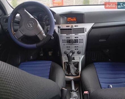 Синий Опель Астра, объемом двигателя 1.7 л и пробегом 245 тыс. км за 5550 $, фото 17 на Automoto.ua