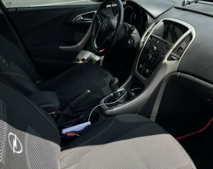 Синий Опель Астра, объемом двигателя 2 л и пробегом 326 тыс. км за 7299 $, фото 7 на Automoto.ua