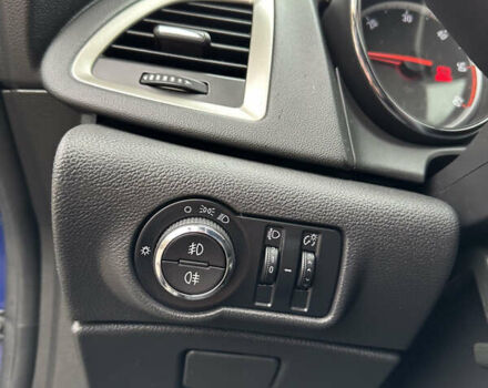 Синий Опель Астра, объемом двигателя 1.7 л и пробегом 211 тыс. км за 6400 $, фото 21 на Automoto.ua