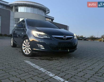 Синий Опель Астра, объемом двигателя 1.7 л и пробегом 171 тыс. км за 8700 $, фото 34 на Automoto.ua