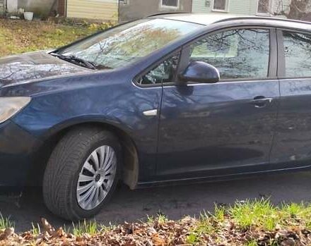 Синій Опель Астра, об'ємом двигуна 1.3 л та пробігом 270 тис. км за 6299 $, фото 2 на Automoto.ua