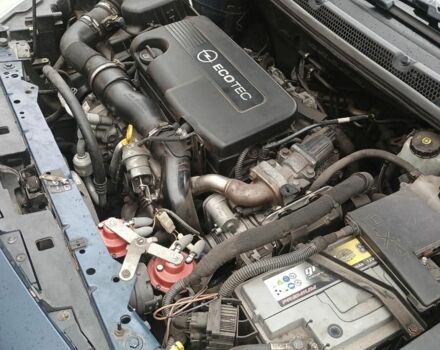 Синий Опель Астра, объемом двигателя 1.7 л и пробегом 230 тыс. км за 6700 $, фото 6 на Automoto.ua