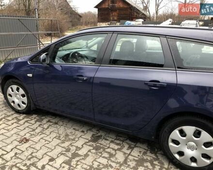 Синий Опель Астра, объемом двигателя 1.7 л и пробегом 320 тыс. км за 6500 $, фото 9 на Automoto.ua