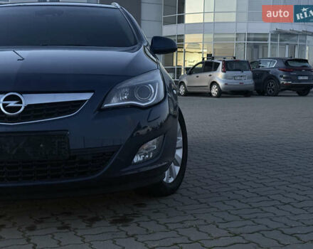 Синий Опель Астра, объемом двигателя 1.7 л и пробегом 171 тыс. км за 8700 $, фото 54 на Automoto.ua