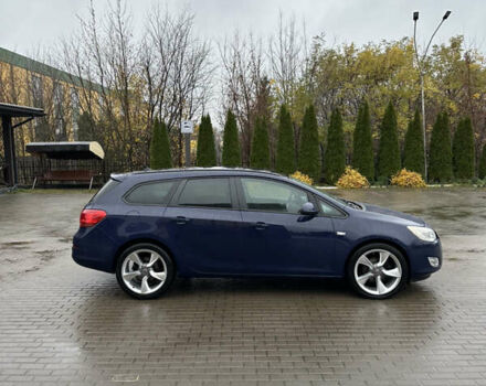 Синий Опель Астра, объемом двигателя 1.7 л и пробегом 211 тыс. км за 6400 $, фото 3 на Automoto.ua