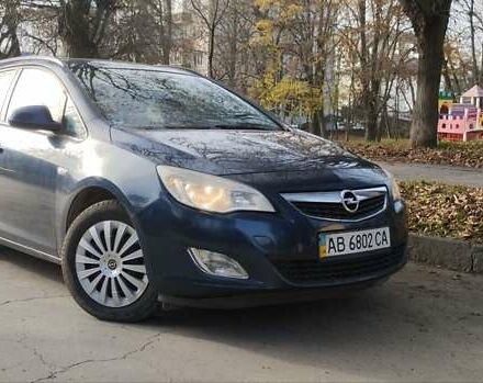 Синий Опель Астра, объемом двигателя 1.3 л и пробегом 270 тыс. км за 6200 $, фото 9 на Automoto.ua