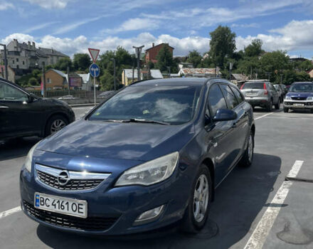 Синий Опель Астра, объемом двигателя 2 л и пробегом 326 тыс. км за 7299 $, фото 1 на Automoto.ua