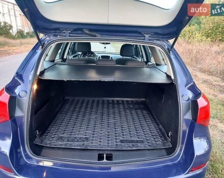 Синий Опель Астра, объемом двигателя 1.7 л и пробегом 274 тыс. км за 6300 $, фото 10 на Automoto.ua