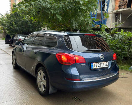 Синий Опель Астра, объемом двигателя 1.7 л и пробегом 231 тыс. км за 7000 $, фото 3 на Automoto.ua