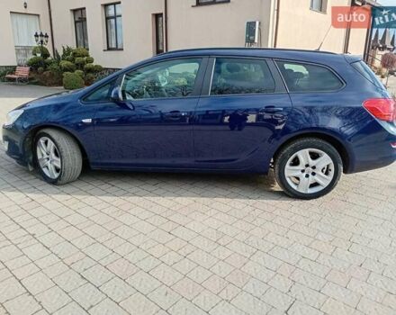 Синий Опель Астра, объемом двигателя 1.7 л и пробегом 296 тыс. км за 6300 $, фото 1 на Automoto.ua
