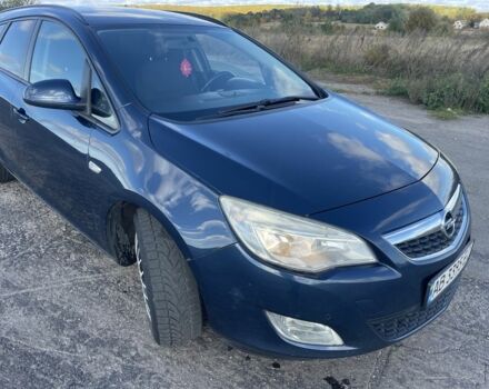 Синий Опель Астра, объемом двигателя 1.7 л и пробегом 220 тыс. км за 7200 $, фото 6 на Automoto.ua