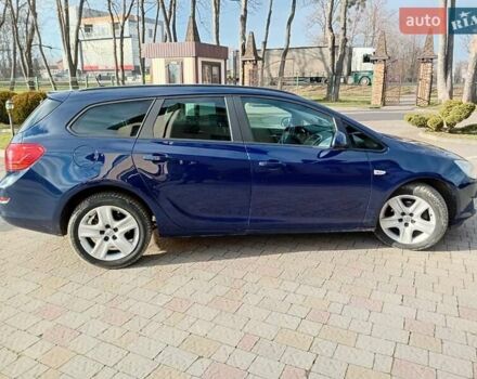 Синий Опель Астра, объемом двигателя 1.7 л и пробегом 296 тыс. км за 6300 $, фото 5 на Automoto.ua