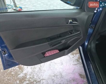 Синий Опель Астра, объемом двигателя 1.7 л и пробегом 245 тыс. км за 5550 $, фото 12 на Automoto.ua