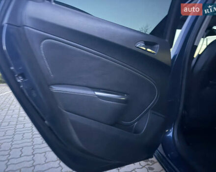 Синий Опель Астра, объемом двигателя 1.7 л и пробегом 171 тыс. км за 8700 $, фото 27 на Automoto.ua