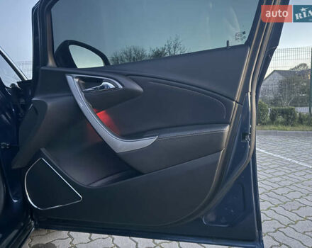 Синий Опель Астра, объемом двигателя 1.7 л и пробегом 171 тыс. км за 8700 $, фото 7 на Automoto.ua