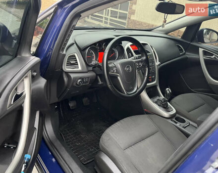 Синий Опель Астра, объемом двигателя 1.69 л и пробегом 257 тыс. км за 6300 $, фото 32 на Automoto.ua