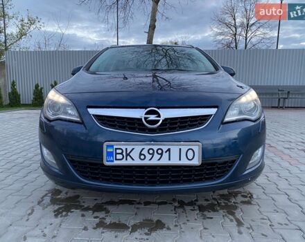 Синий Опель Астра, объемом двигателя 1.96 л и пробегом 337 тыс. км за 7700 $, фото 1 на Automoto.ua