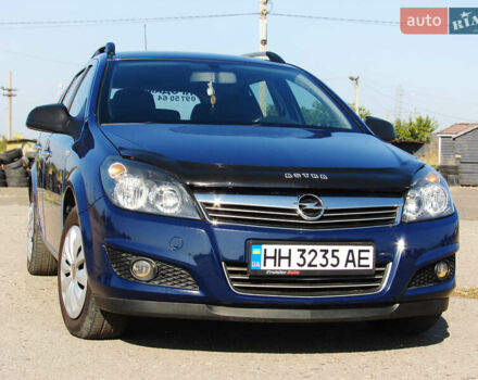 Синий Опель Астра, объемом двигателя 1.6 л и пробегом 187 тыс. км за 6600 $, фото 1 на Automoto.ua