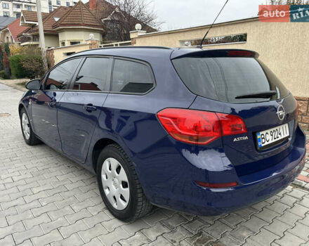Синий Опель Астра, объемом двигателя 1.69 л и пробегом 257 тыс. км за 6300 $, фото 7 на Automoto.ua