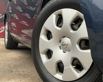 Синий Опель Астра, объемом двигателя 1.25 л и пробегом 214 тыс. км за 6500 $, фото 5 на Automoto.ua