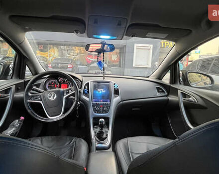 Синий Опель Астра, объемом двигателя 1.69 л и пробегом 250 тыс. км за 7500 $, фото 22 на Automoto.ua