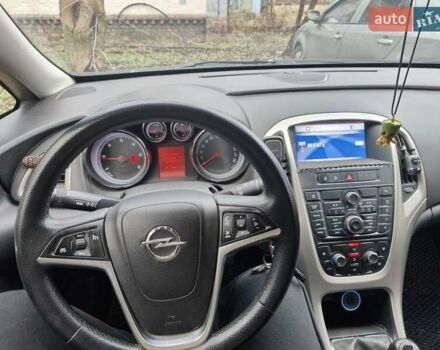 Синий Опель Астра, объемом двигателя 1.69 л и пробегом 287 тыс. км за 7500 $, фото 10 на Automoto.ua