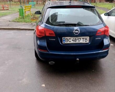 Синий Опель Астра, объемом двигателя 1.4 л и пробегом 300 тыс. км за 5900 $, фото 3 на Automoto.ua
