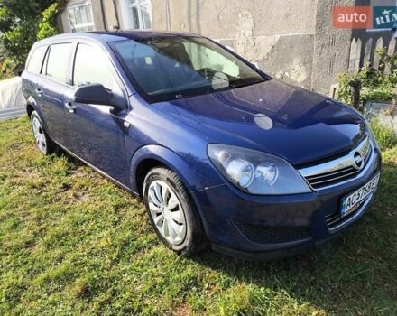 Синий Опель Астра, объемом двигателя 1.7 л и пробегом 270 тыс. км за 6400 $, фото 8 на Automoto.ua
