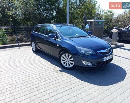 Синий Опель Астра, объемом двигателя 1.7 л и пробегом 243 тыс. км за 8200 $, фото 9 на Automoto.ua
