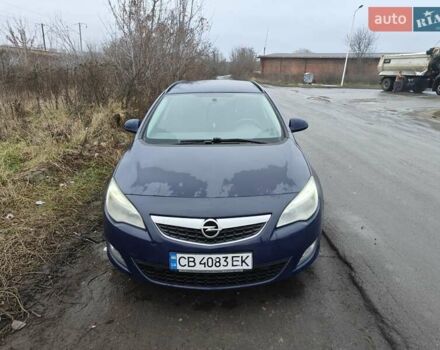 Синий Опель Астра, объемом двигателя 1.69 л и пробегом 287 тыс. км за 7500 $, фото 4 на Automoto.ua
