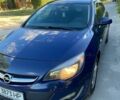 Синий Опель Астра, объемом двигателя 1.7 л и пробегом 290 тыс. км за 6000 $, фото 2 на Automoto.ua
