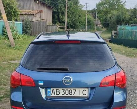 Синий Опель Астра, объемом двигателя 1.3 л и пробегом 265 тыс. км за 6000 $, фото 9 на Automoto.ua