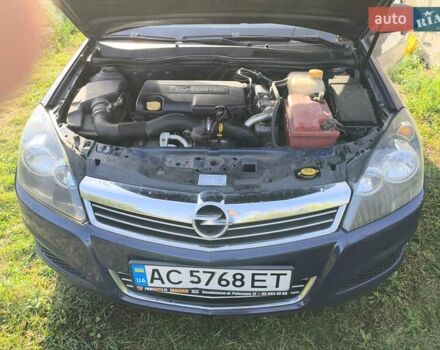 Синий Опель Астра, объемом двигателя 1.7 л и пробегом 270 тыс. км за 6400 $, фото 1 на Automoto.ua